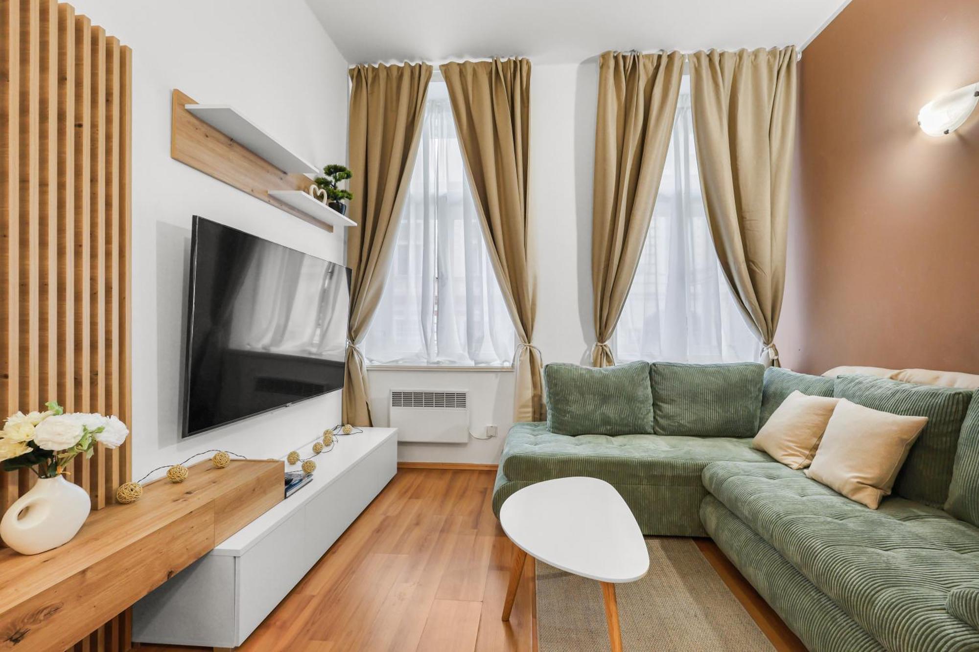 Apartment Cozy Near Center - Zizkov *